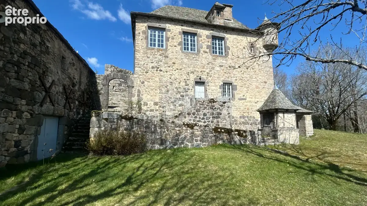 Maison à LAGUIOLE