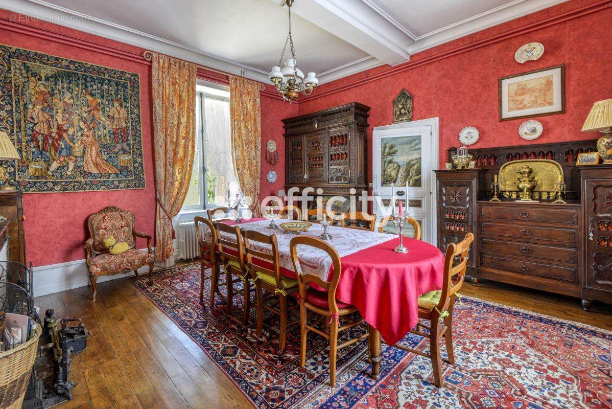 Maison 227 m² à Montaigu  - photo 6