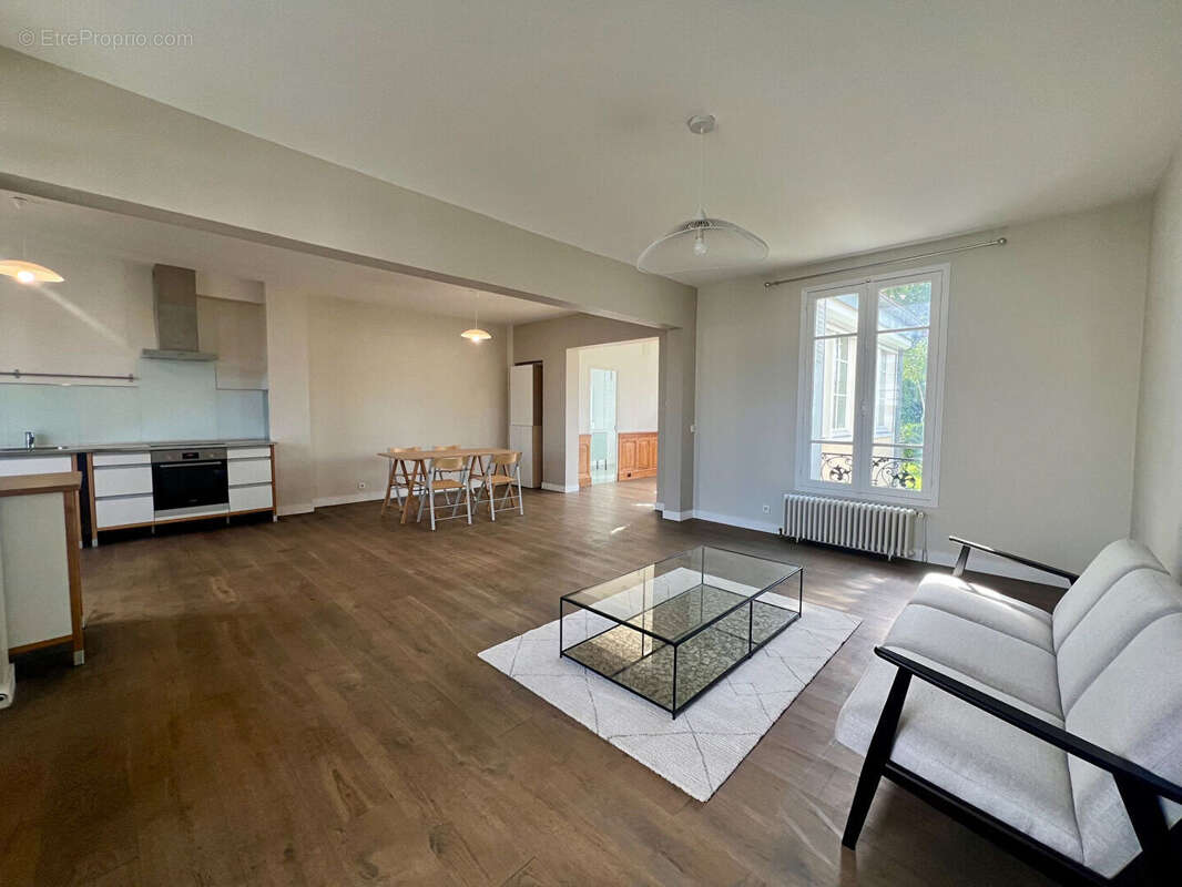 Maison 4 pièces à vendre à Brie Comte Robert - 335 000 - photo 5