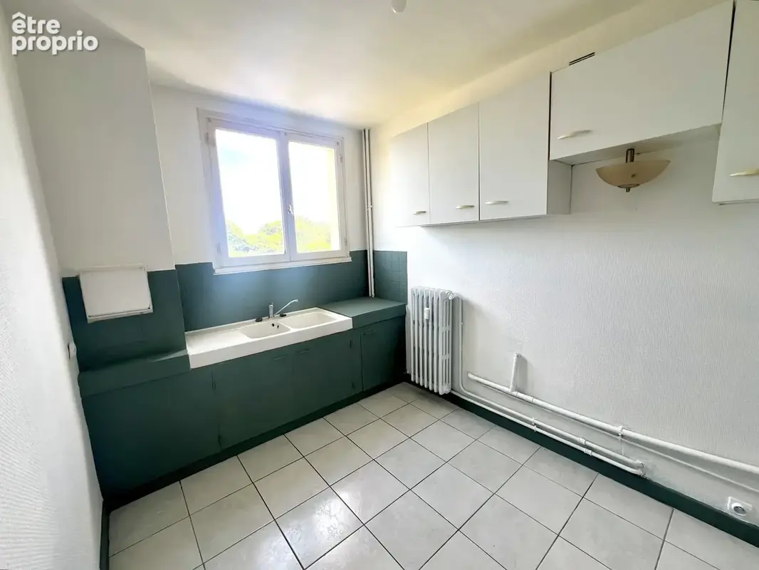 Appartement T3 à Saint Brieuc, avec caves et parking - photo 7
