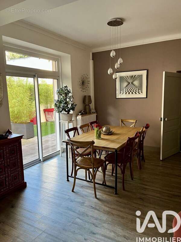 Photo 2 - Maison à SENS