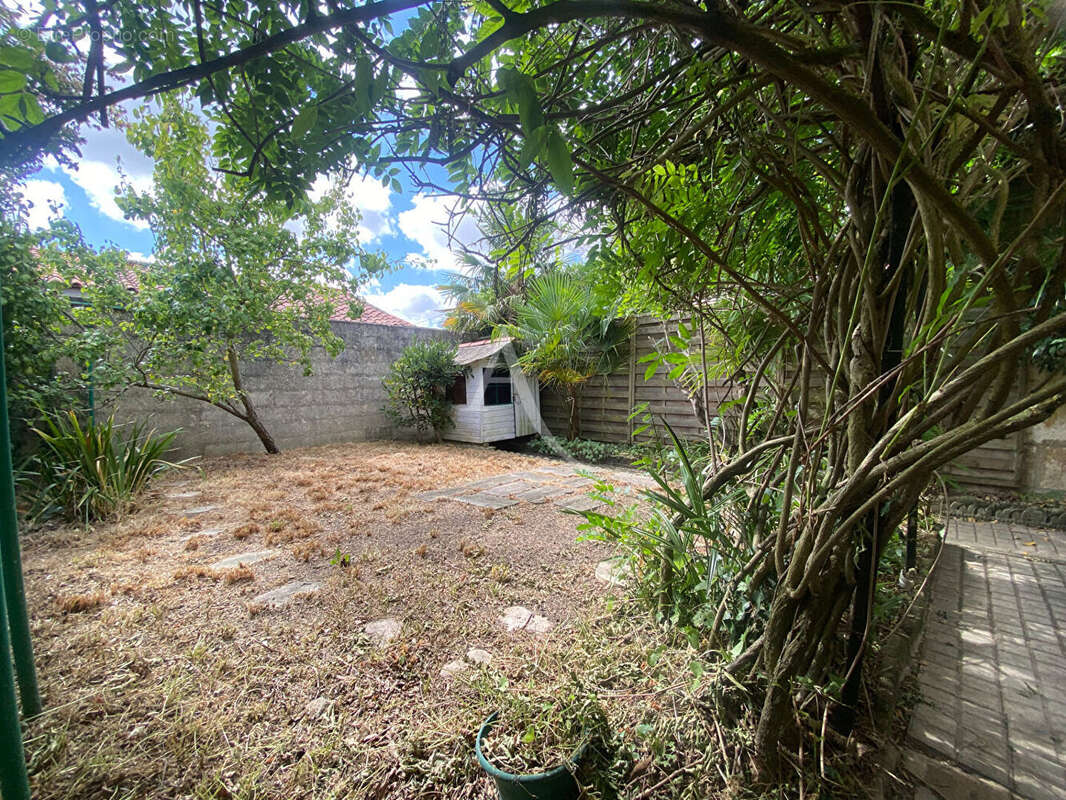 Maison de faubourg avec jardin, à deux pas du centre-ville - photo 13