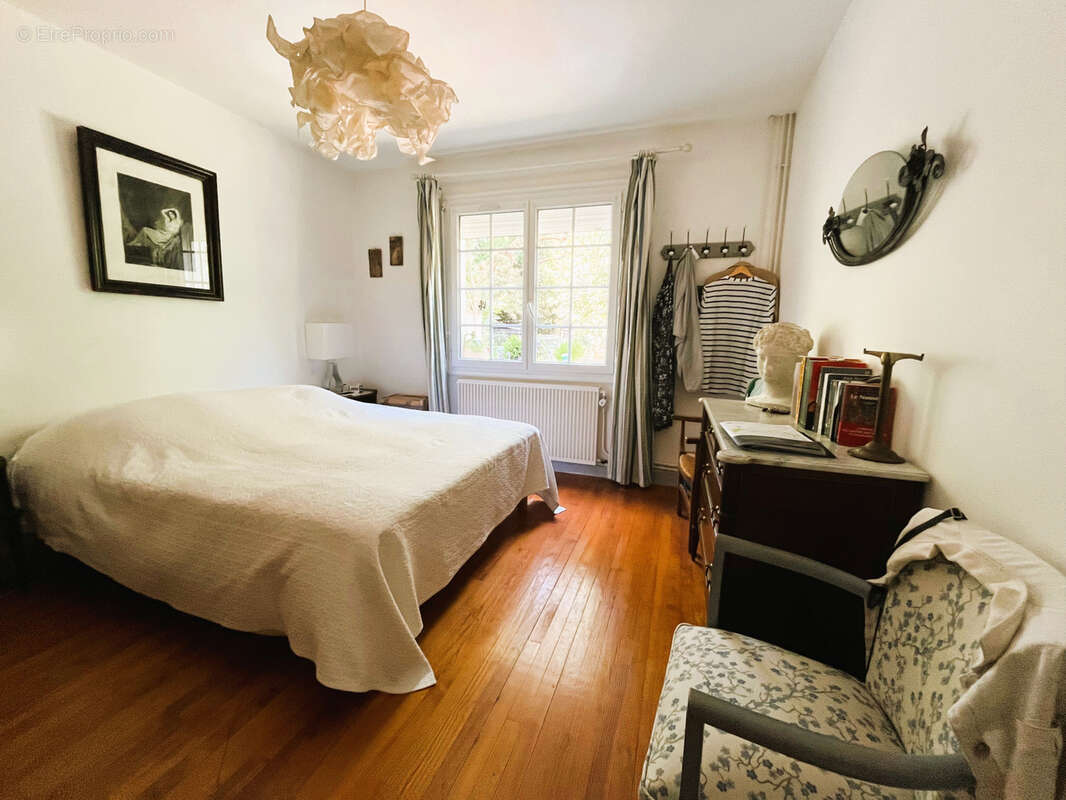 Maison à MESCHERS-SUR-GIRONDE