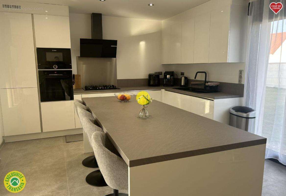 Maison à SAINT-VALERIEN