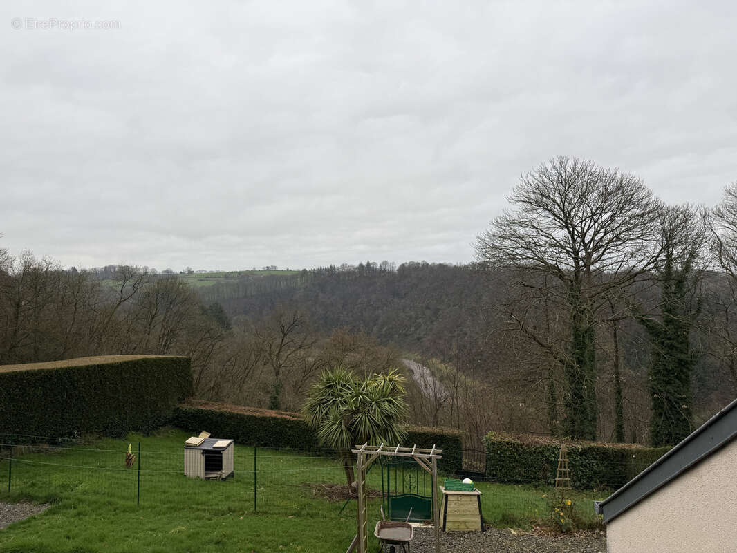 Maison à ISIGNY-LE-BUAT