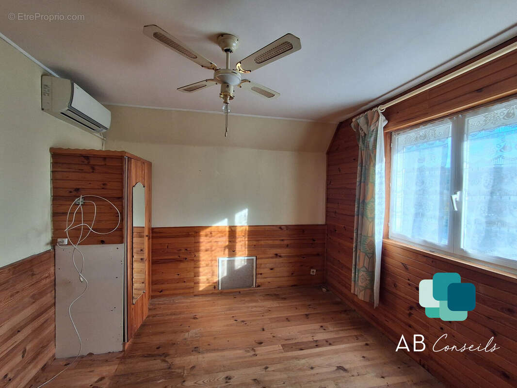 Maison à SAINT-LEGER-DU-BOURG-DENIS