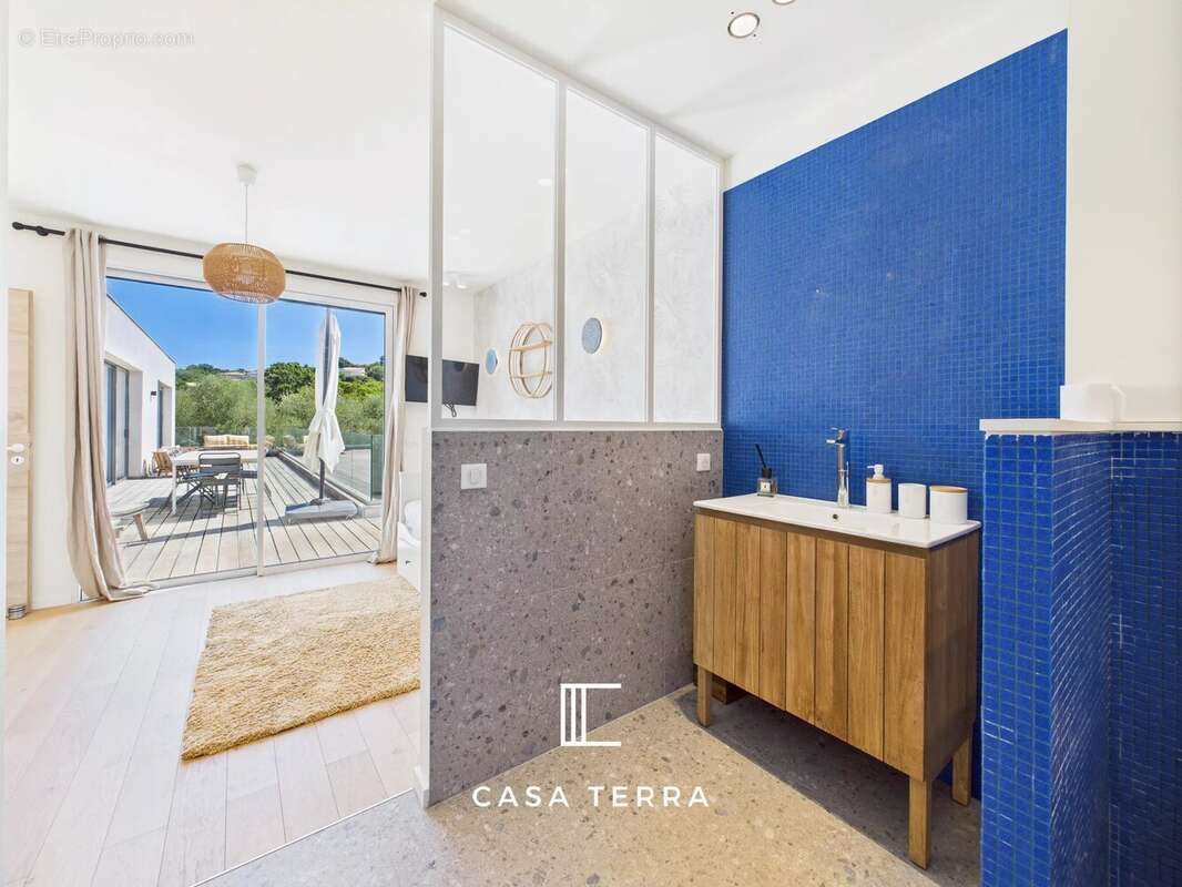 GABRIELLA – Villa contemporaine avec piscine / Arasu - photo 12