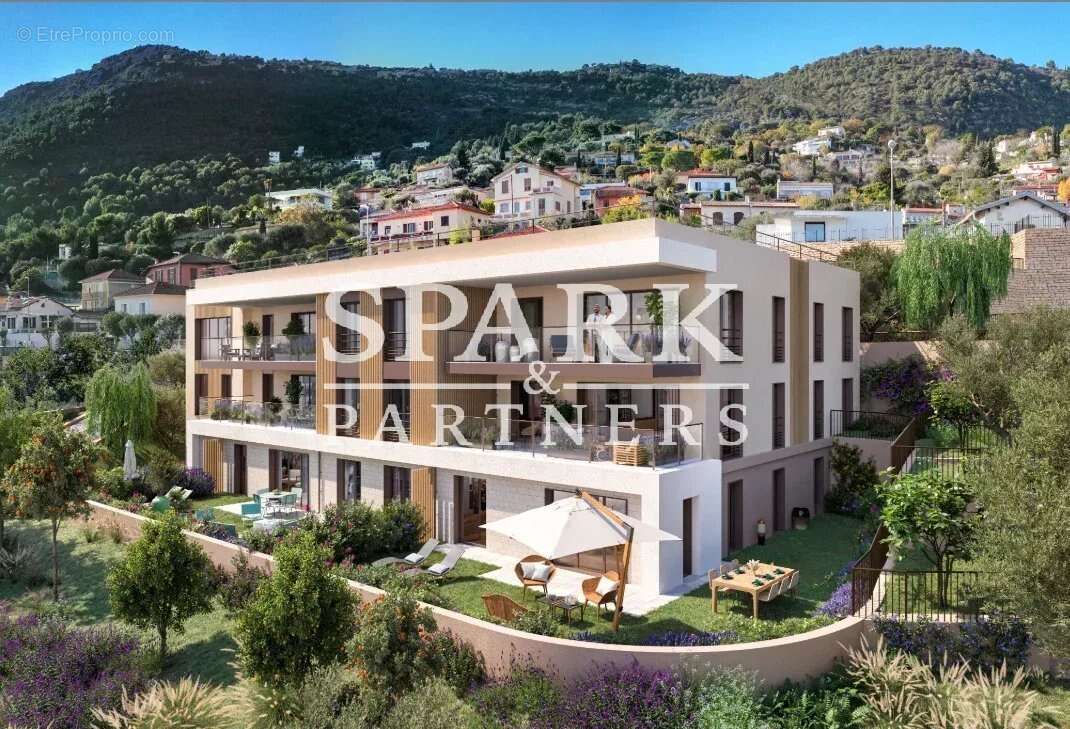 Appartement à BEAUSOLEIL