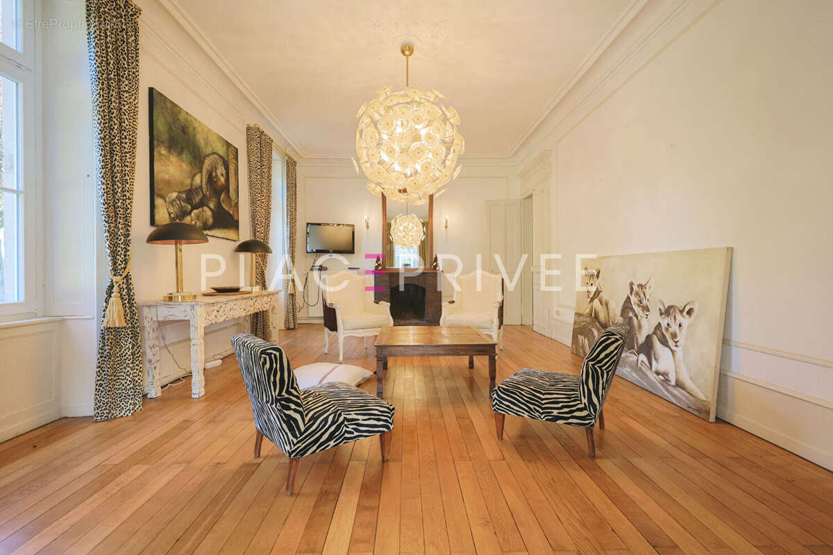 Maison à LE VAL-D&#039;AJOL