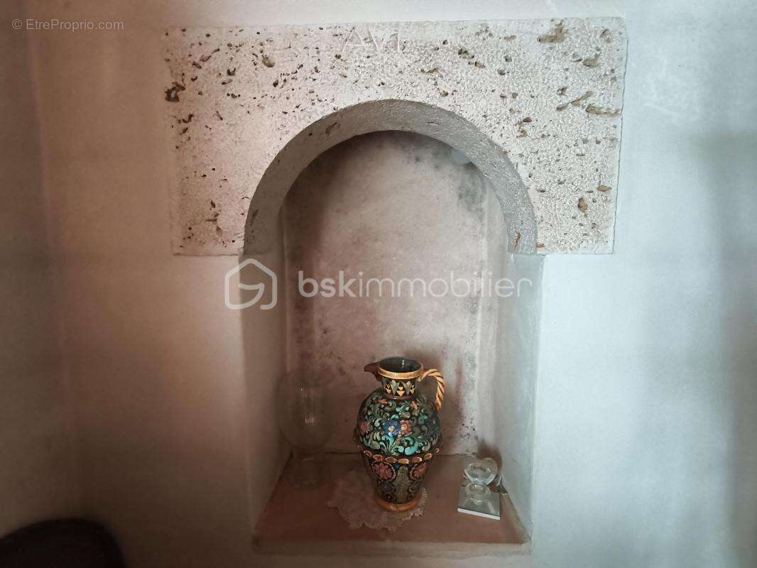 Maison de campagne en pierre, terrain, piscine - photo 9