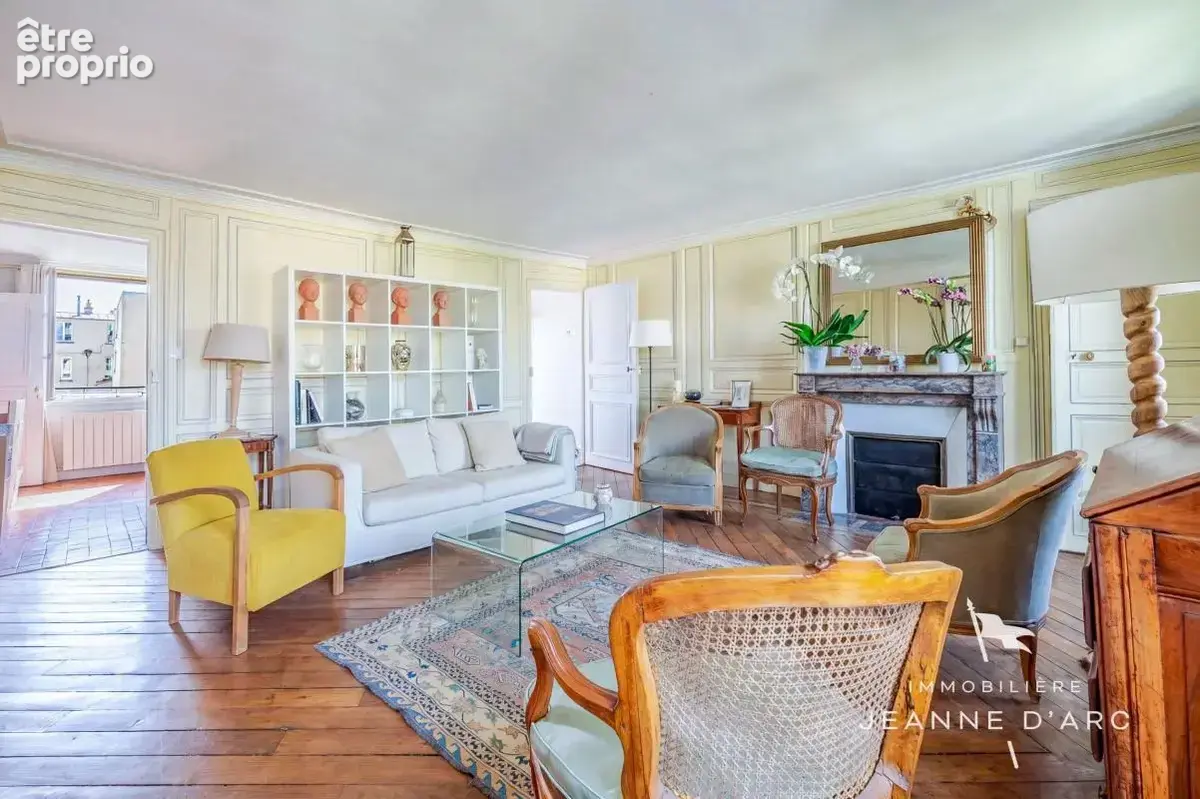 VERSAILLES - Superbe appartement familial de 143 m² Carrez - 176 au Sol - Dernier étage - 7 pièces 5 chambres - photo 5