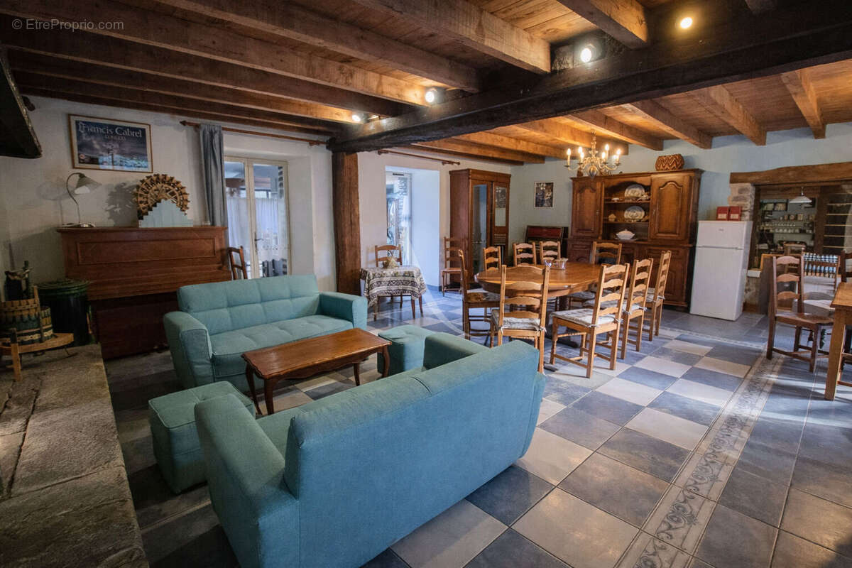 Maison à LA GACILLY