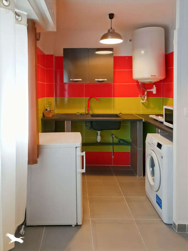 Appartement à MARSEILLE-4E