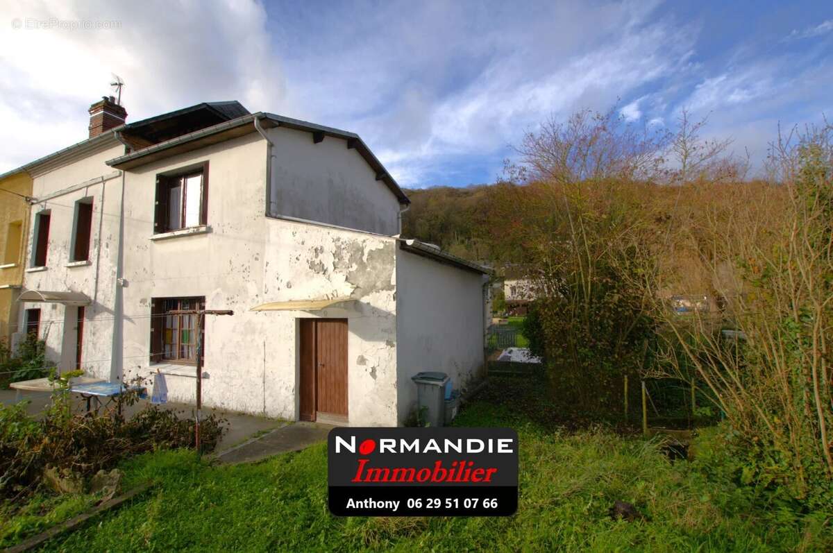 Maison à LILLEBONNE