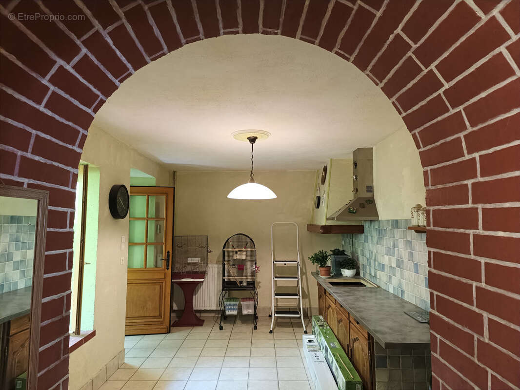 Maison à BEAUCROISSANT