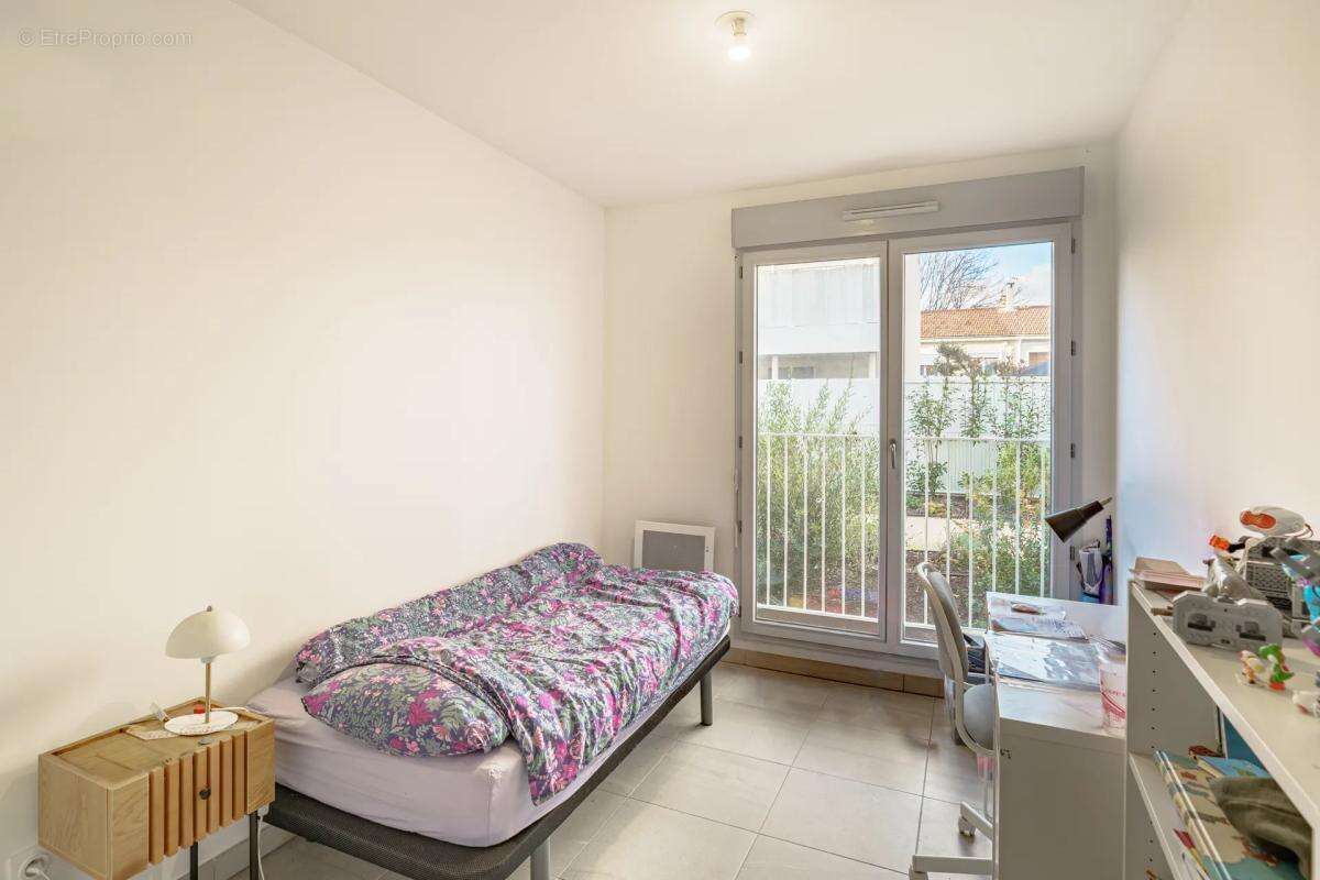 Appartement à MARSEILLE-9E