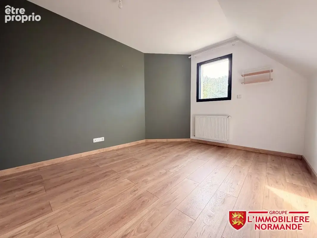 Maison recente - 4 chambres - 1975 m² de terrain - photo 11