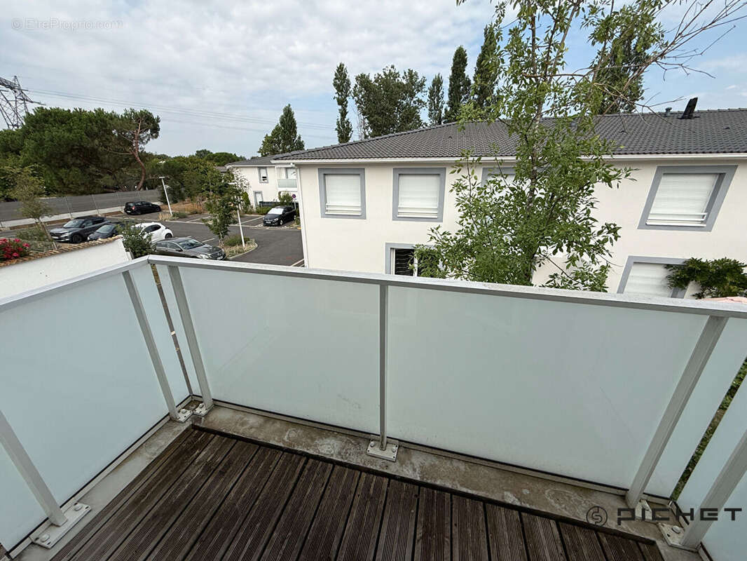 Appartement Ambares Et Lagrave 2 pièces 42.50 m2 - photo 3