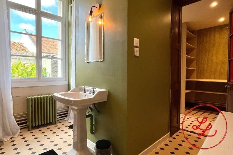 Maison à AUXI-LE-CHATEAU