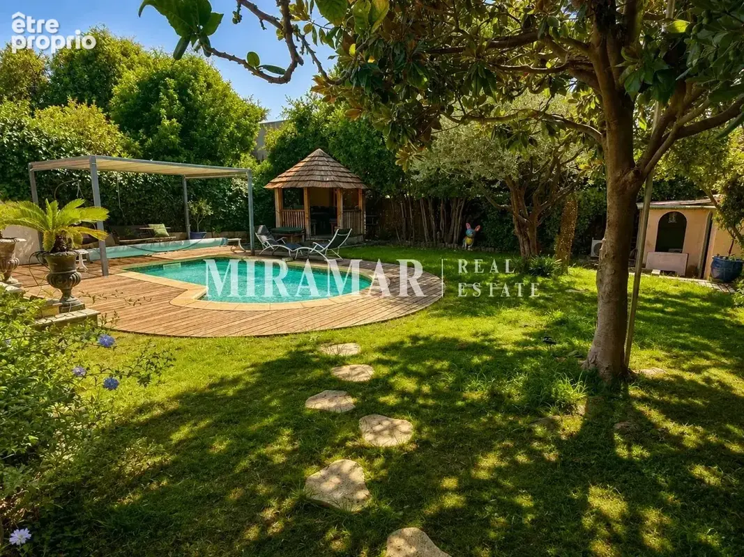 Villa / Bas Mont-Boron - photo 2