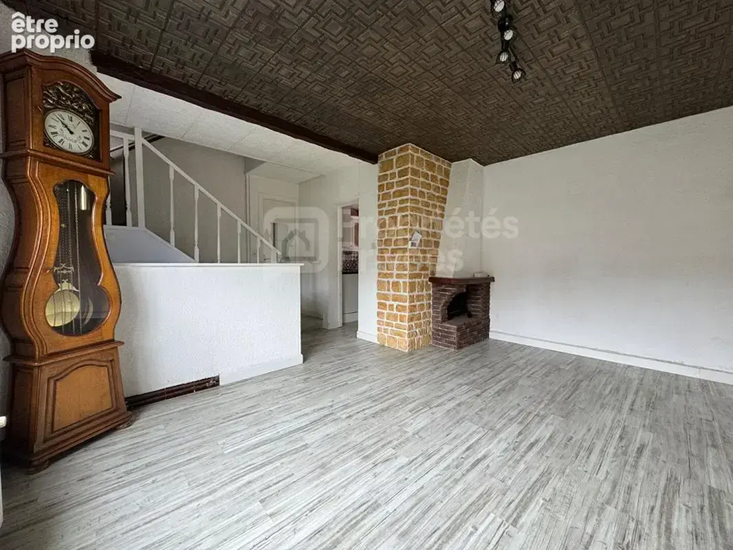Maison 3 chambres avec jardin et garage, une belle opportunité pour devenir propriétaire - photo 3