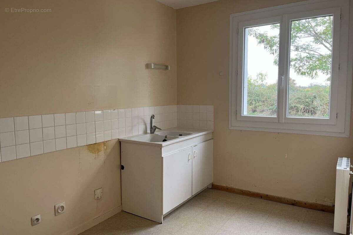 Maison à SAINT-SENOCH