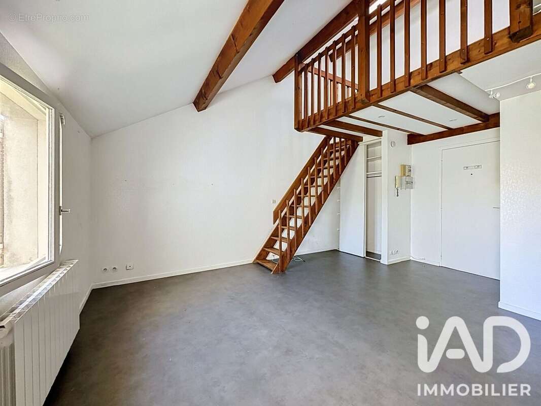 Photo 2 - Appartement à MELUN