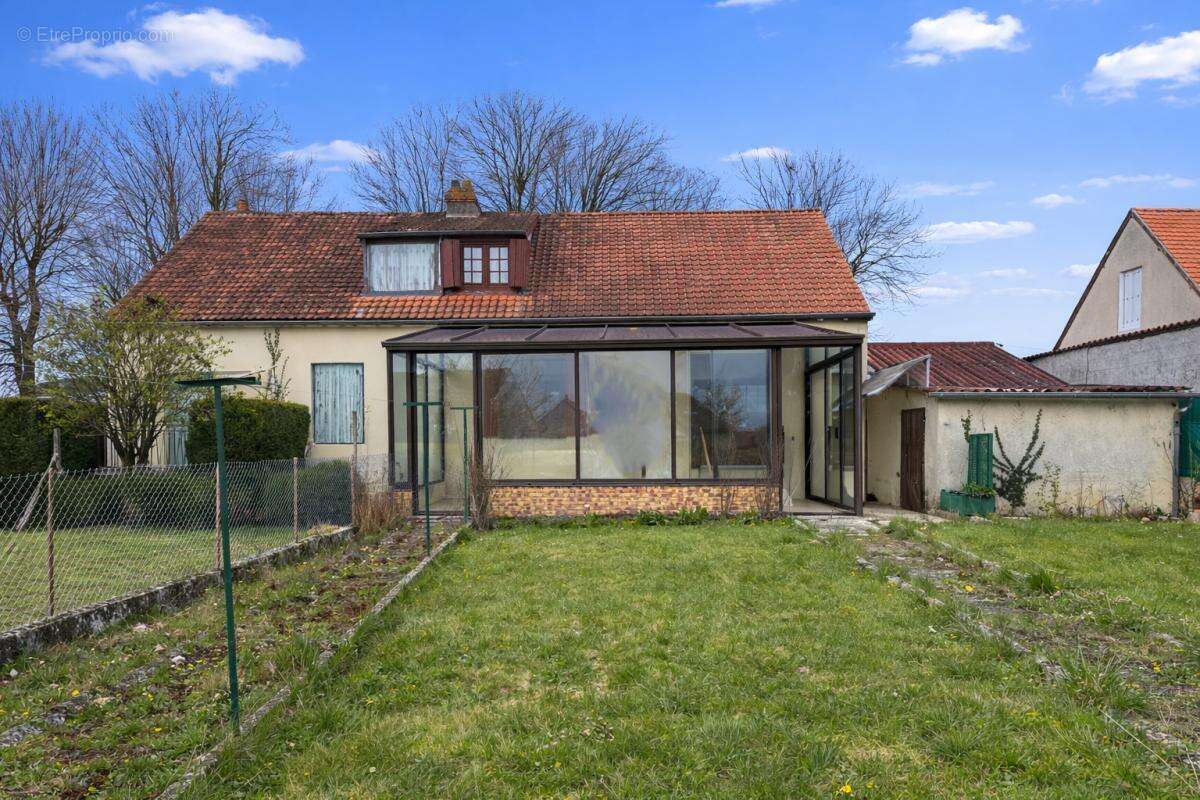 Maison à SAINT-MARTIN-DU-VIEUX-BELLEME