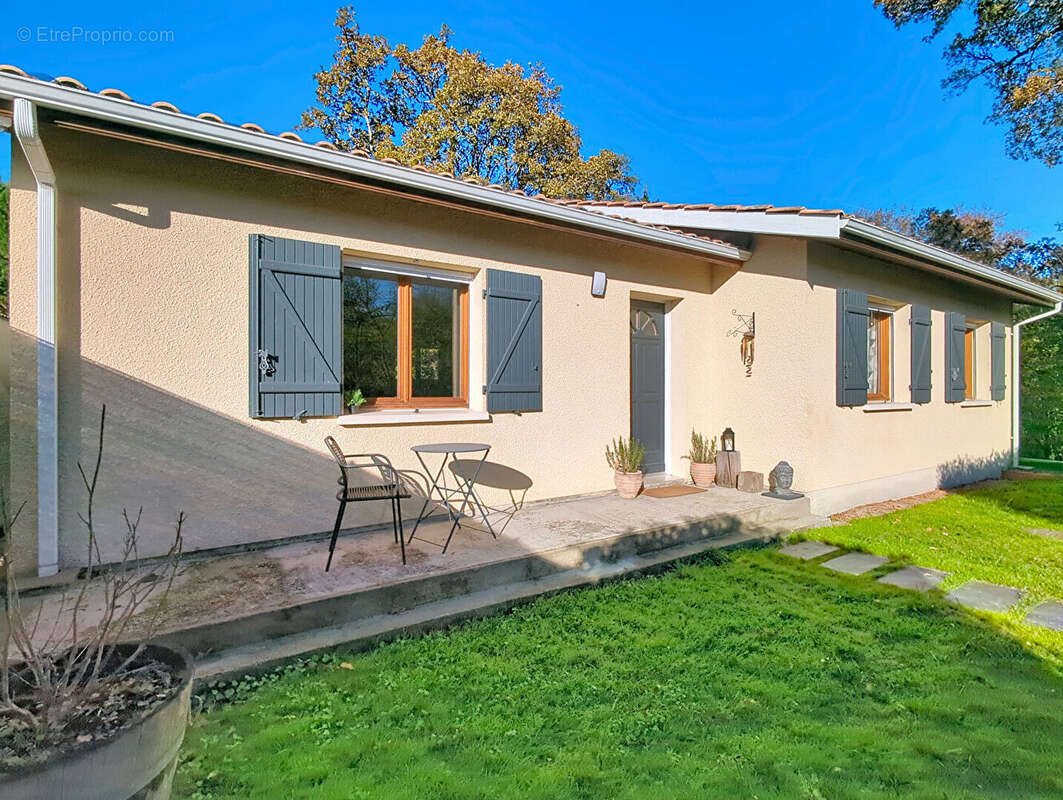 Maison à BELIN-BELIET