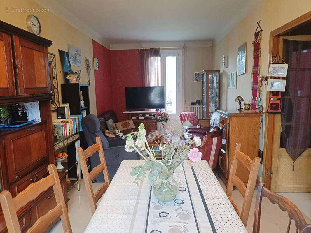 Maison à VILLEMOMBLE