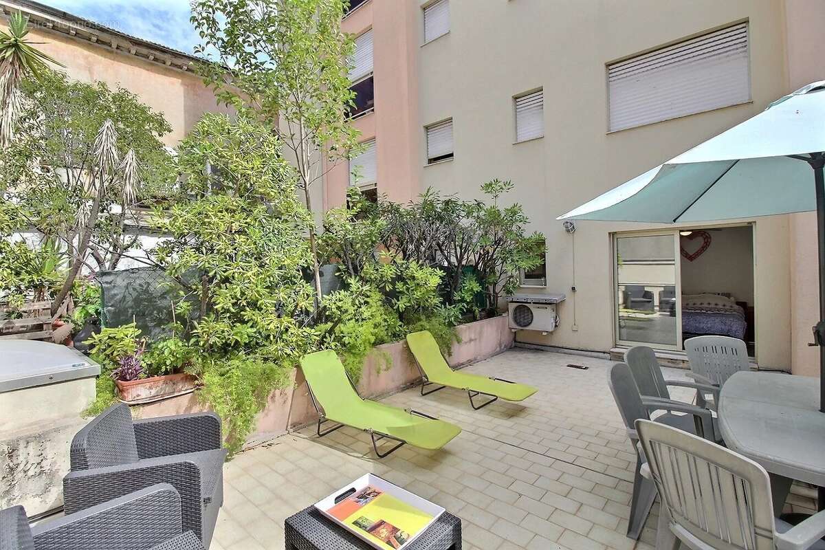 Appartement à CANNES