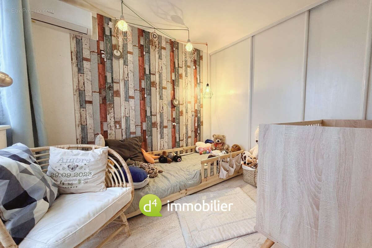 Appartement à MARSEILLE-6E