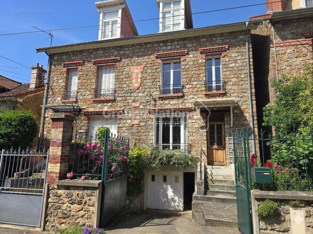 Maison à VERSAILLES