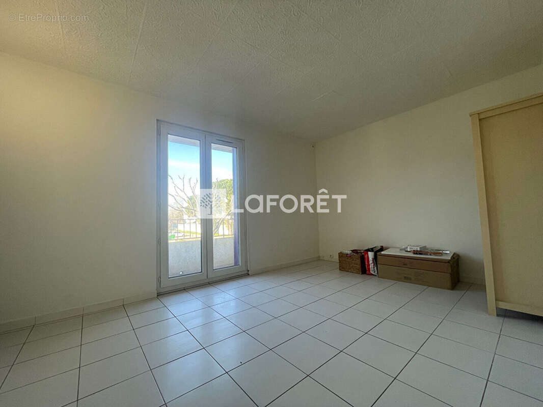 Appartement à LE PONTET