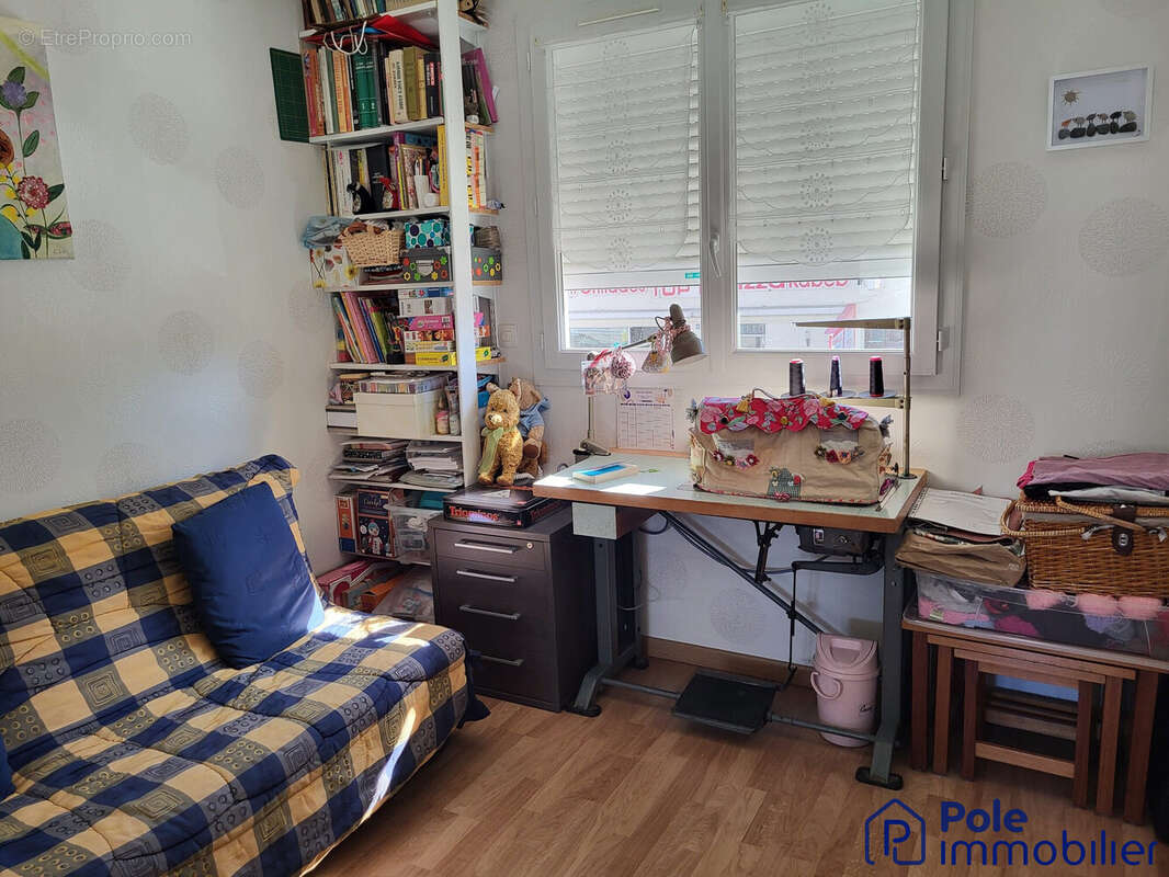 Chambre 2 avec dressing - Appartement à CAEN