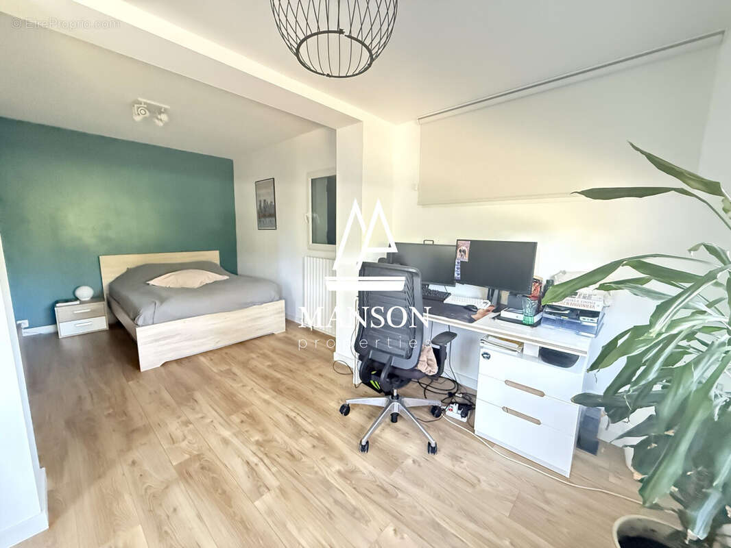 Maison 168 m² à Cenac  - photo 9