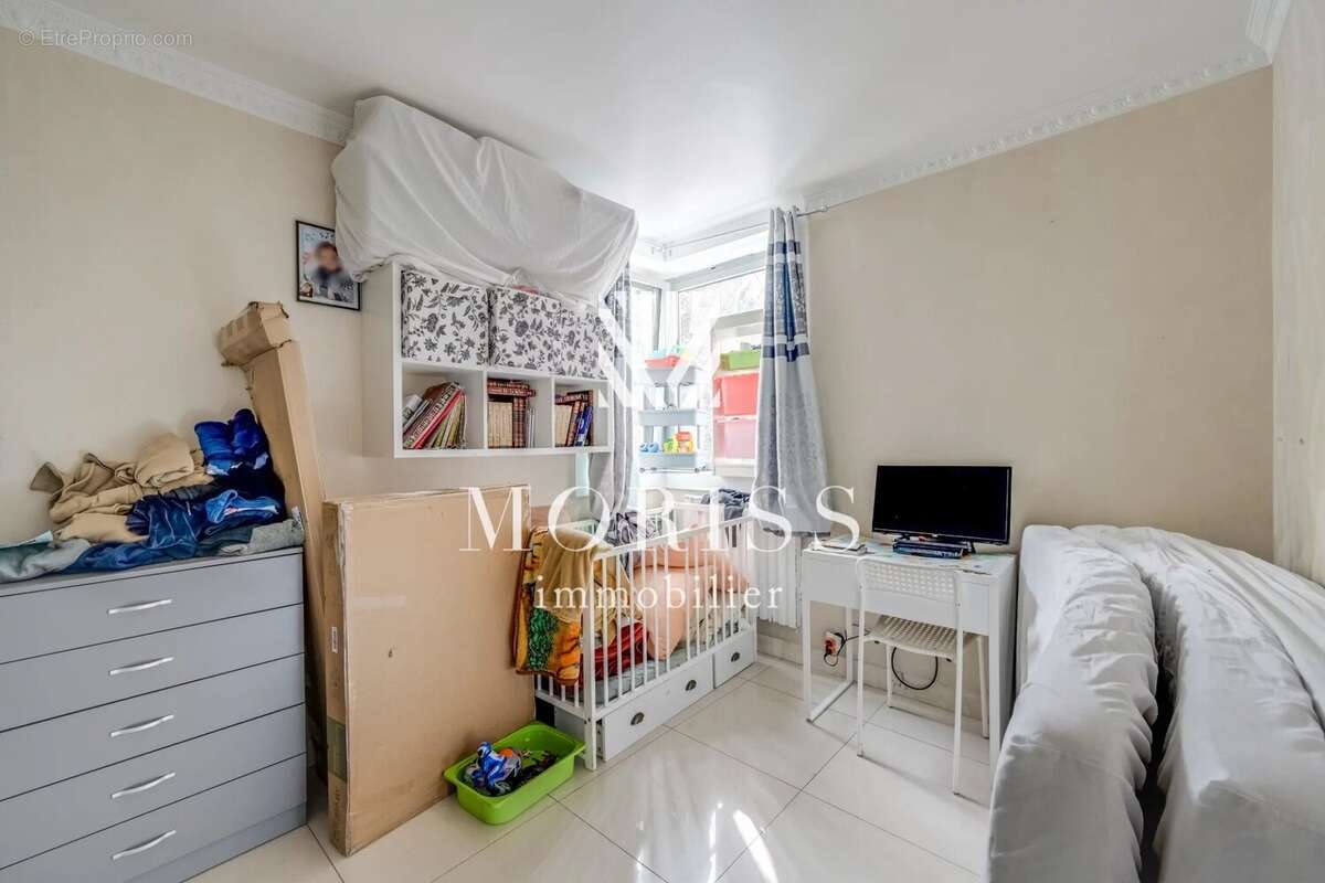 Appartement à PARIS-19E