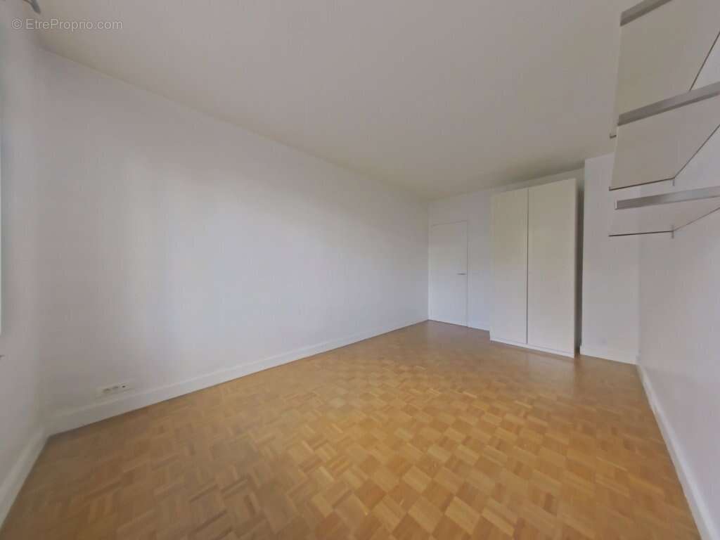 Appartement à BOULOGNE-BILLANCOURT