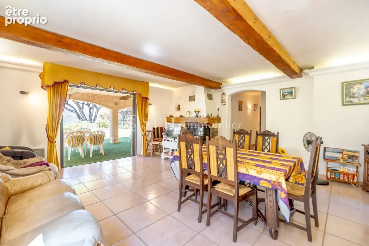 Maison 170 m² à Sainte-Maxime  - photo 3