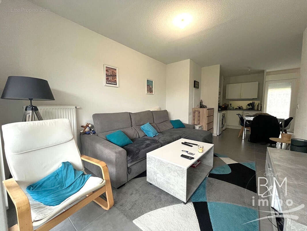 Appartement à TOSSE
