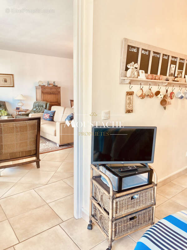 Bel appartement dans résidence sécurisée - terrasse en coeur de ville - - photo 9