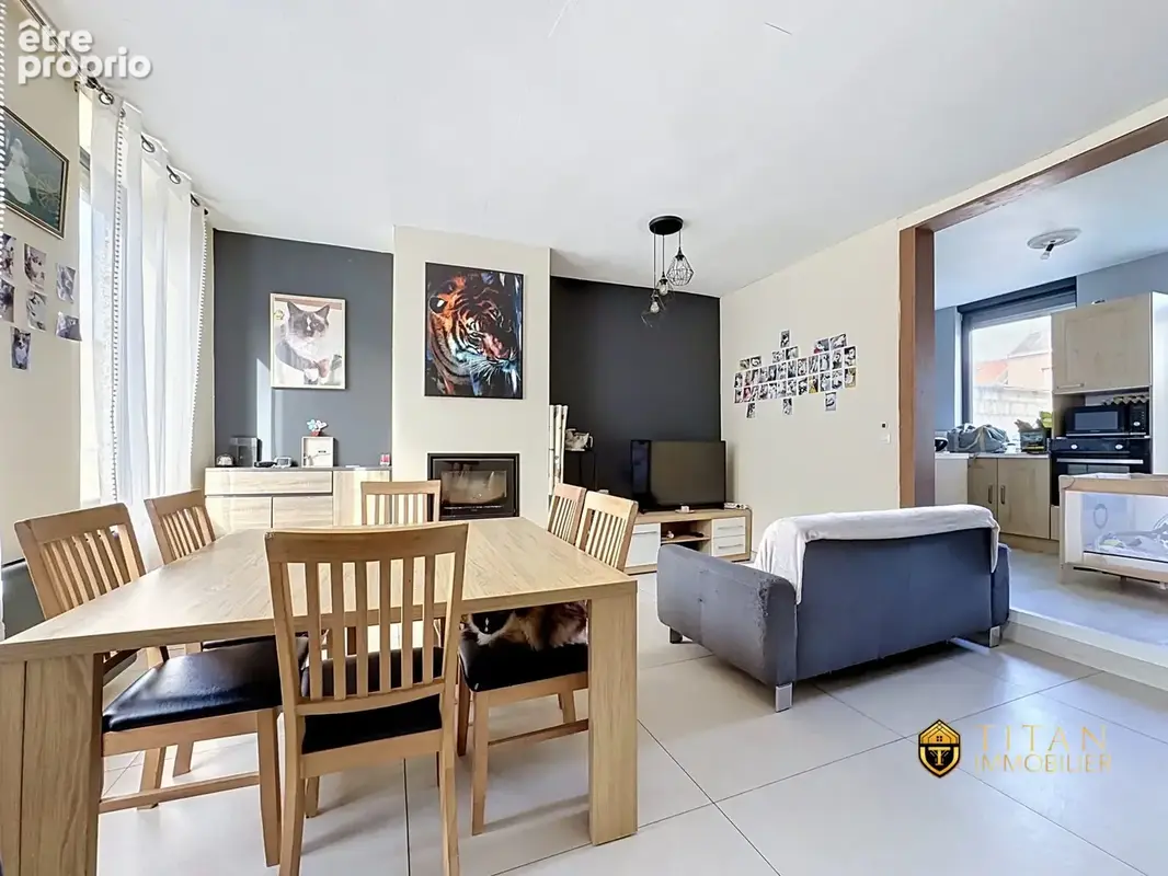  Maison, 2 chambres, 1 bureau, jardin, cave, St-pol-sur-Mer. Titan Immobilier