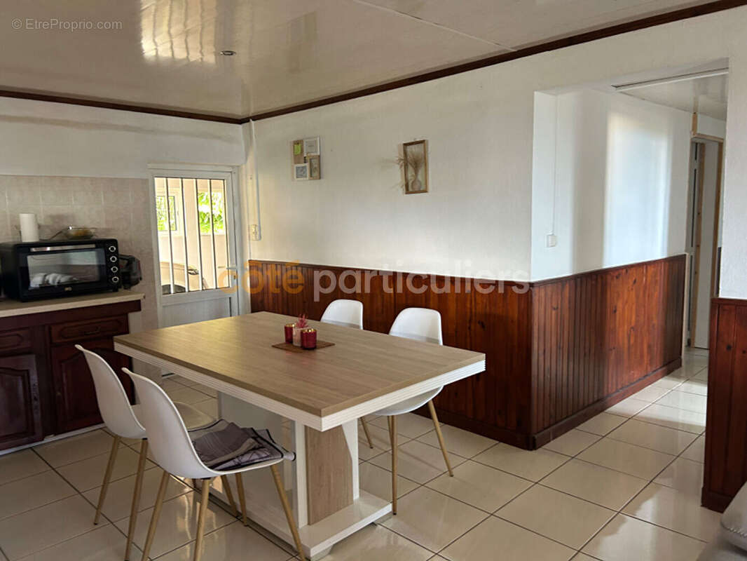 Maison à SAINT-PIERRE