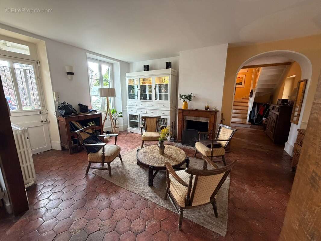 Maison à BOURRON-MARLOTTE