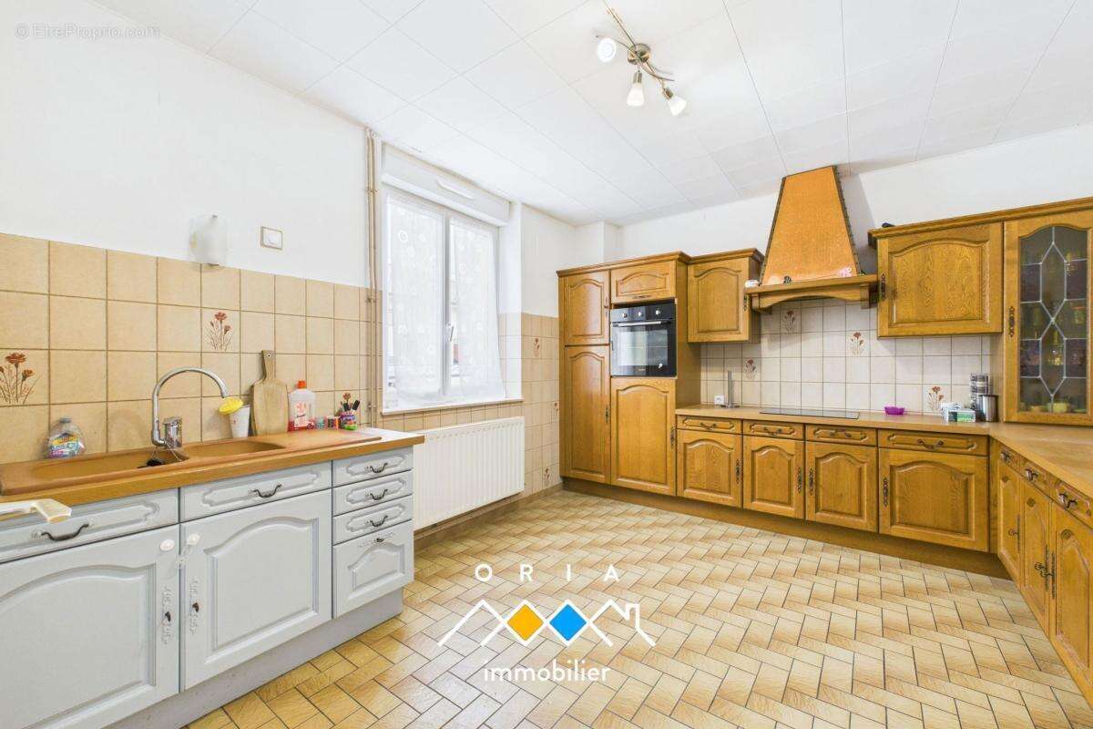 Maison à VILLECEY-SUR-MAD