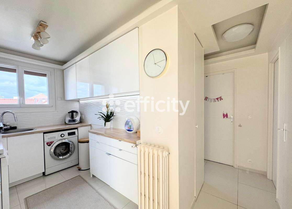 Appartement à VITRY-SUR-SEINE