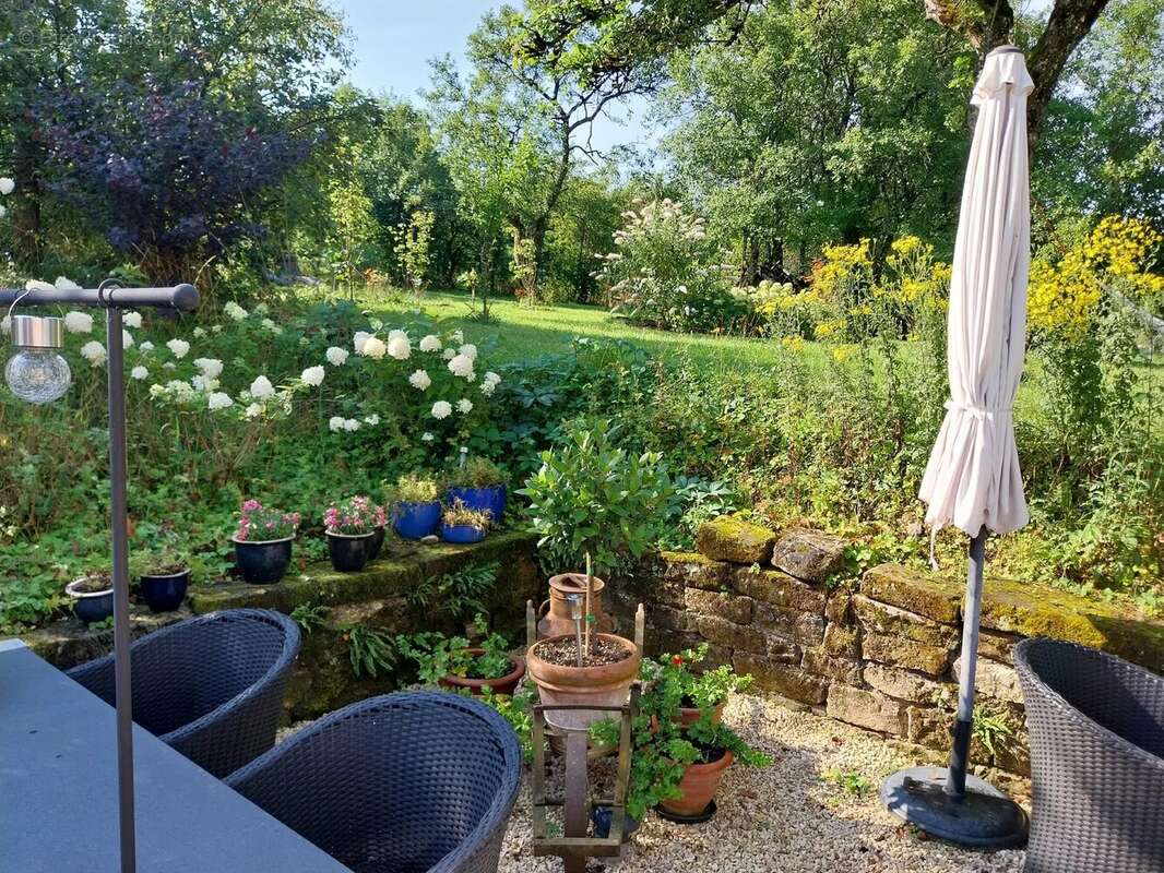 Maison à REGNEVELLE