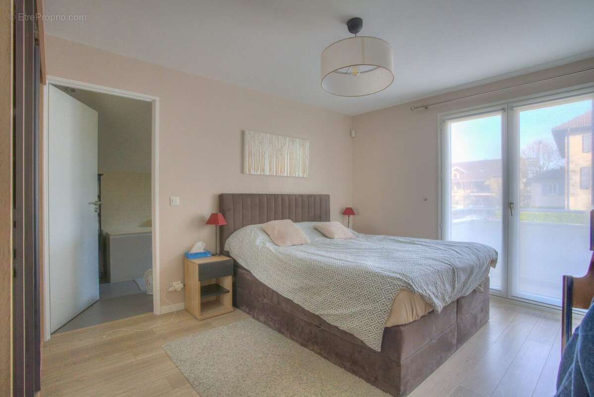 Appartement à PREVESSIN-MOENS