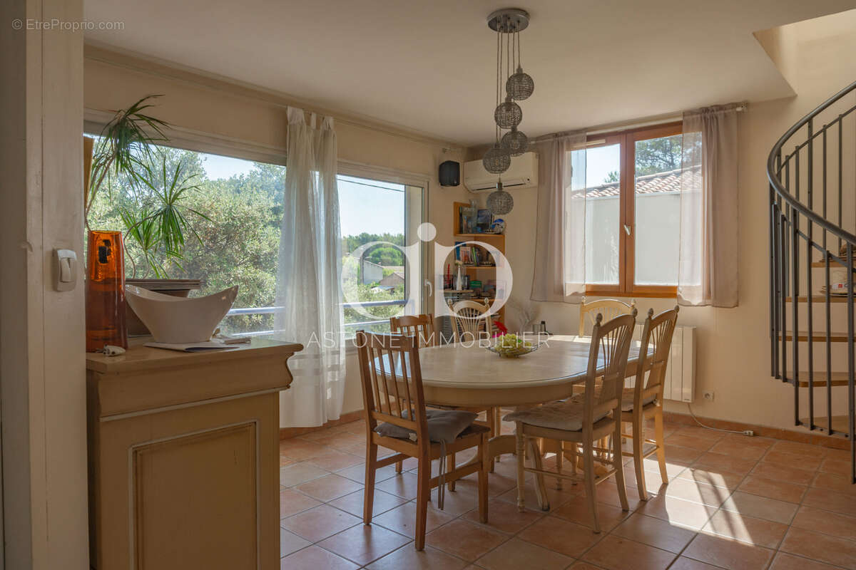 Maison à LAMBESC