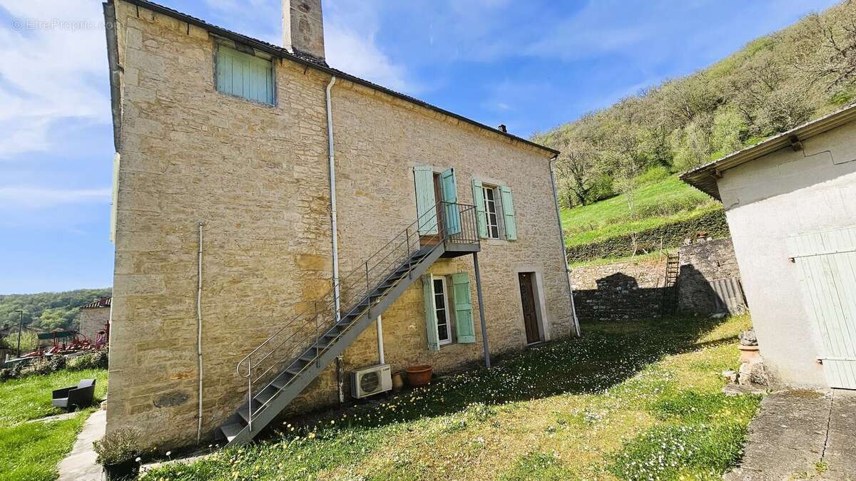 Maison de charme spacieuse dans village médiéval Caylus - photo 16